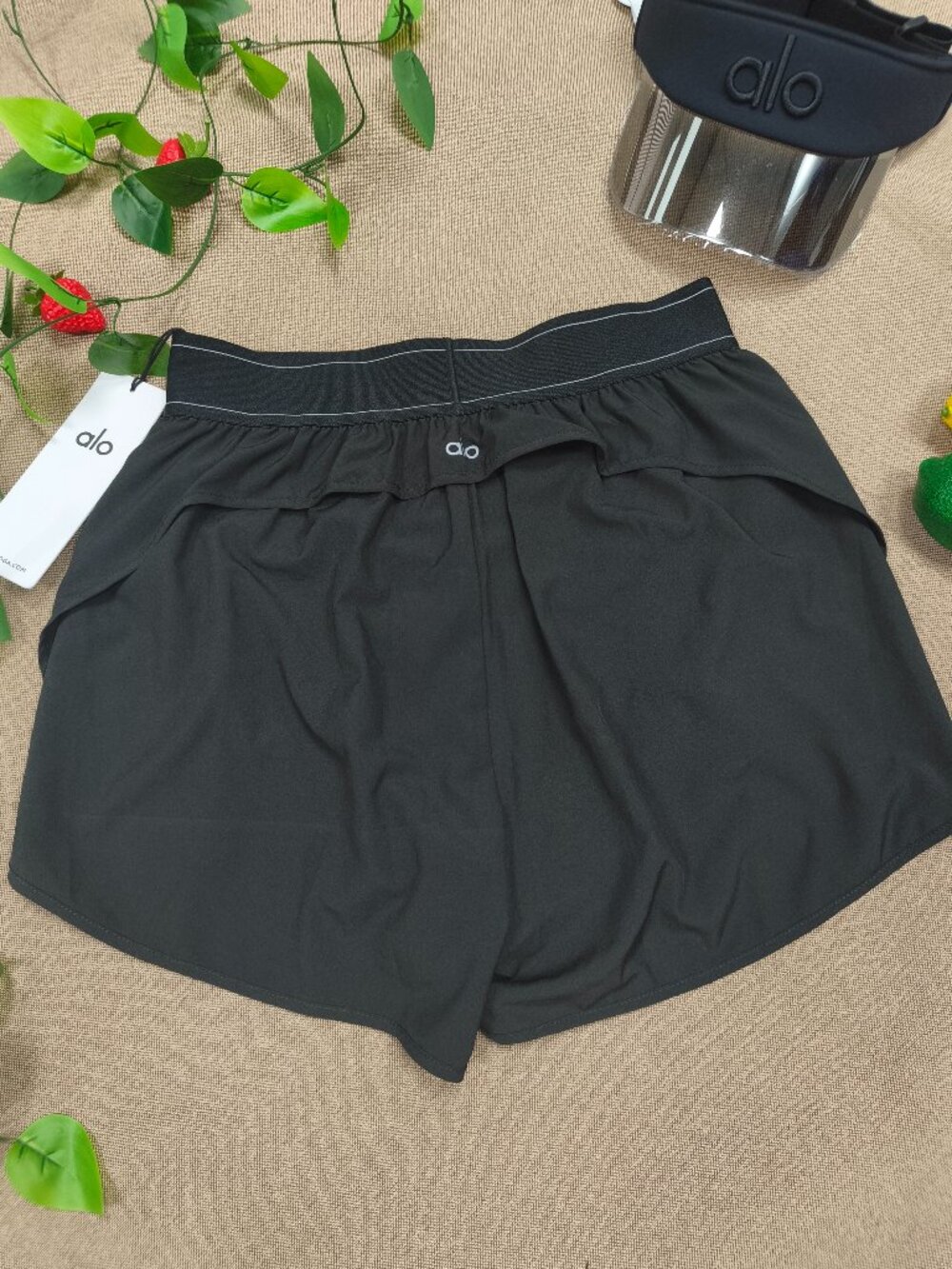 NWT ALO Yoga Black Match Point Short🎇Lightweight Versatile Practical Shorts - Picture 3 of 8